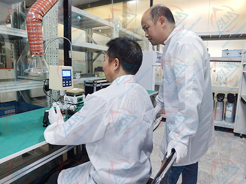 光学仪器校准图片