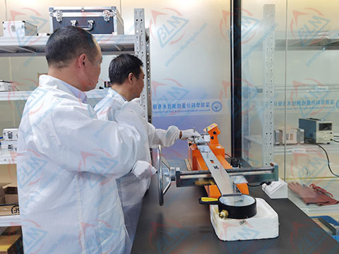 力学仪器检定图片