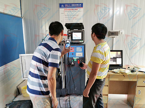 铁路试验仪器检定图片