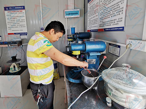 铁路试验仪器检定图片