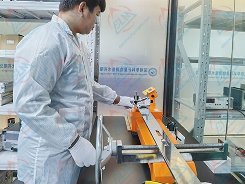 力学计量校准实验室图片